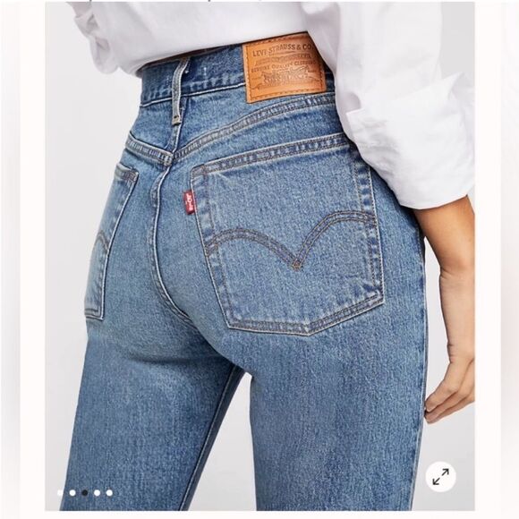 Levi’s Wedgie Straight Button Fly Classic Blue Mom Jeans Size 24 - Picture 14 of 14